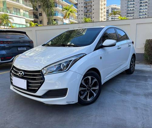HYUNDAI HB20 1.6 1 MILLION 16V FLEX 4P AUTOMÁTICO HYUNDAI HB20 1.6 1 MILLION 16V FLEX 4P AUTOMÁTICO